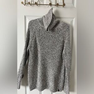 Roots Chunky Knit Sweater Women’s Medium | Cozy